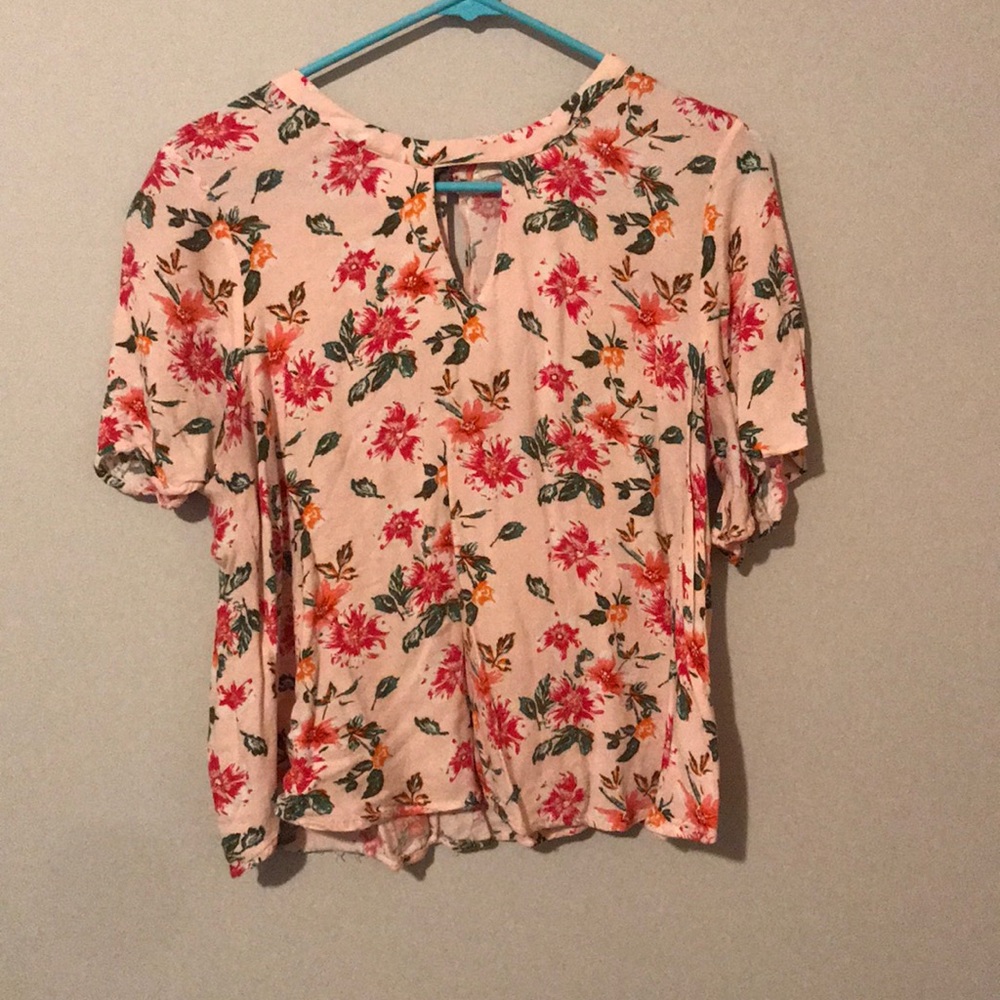 Floral top